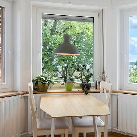 Rotes Haus Ueber Den Weinbergen Apartament Konstancja