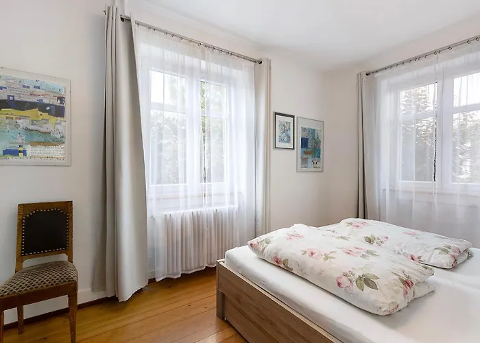 Rotes Haus Ueber Den Weinbergen Apartment Konstanz